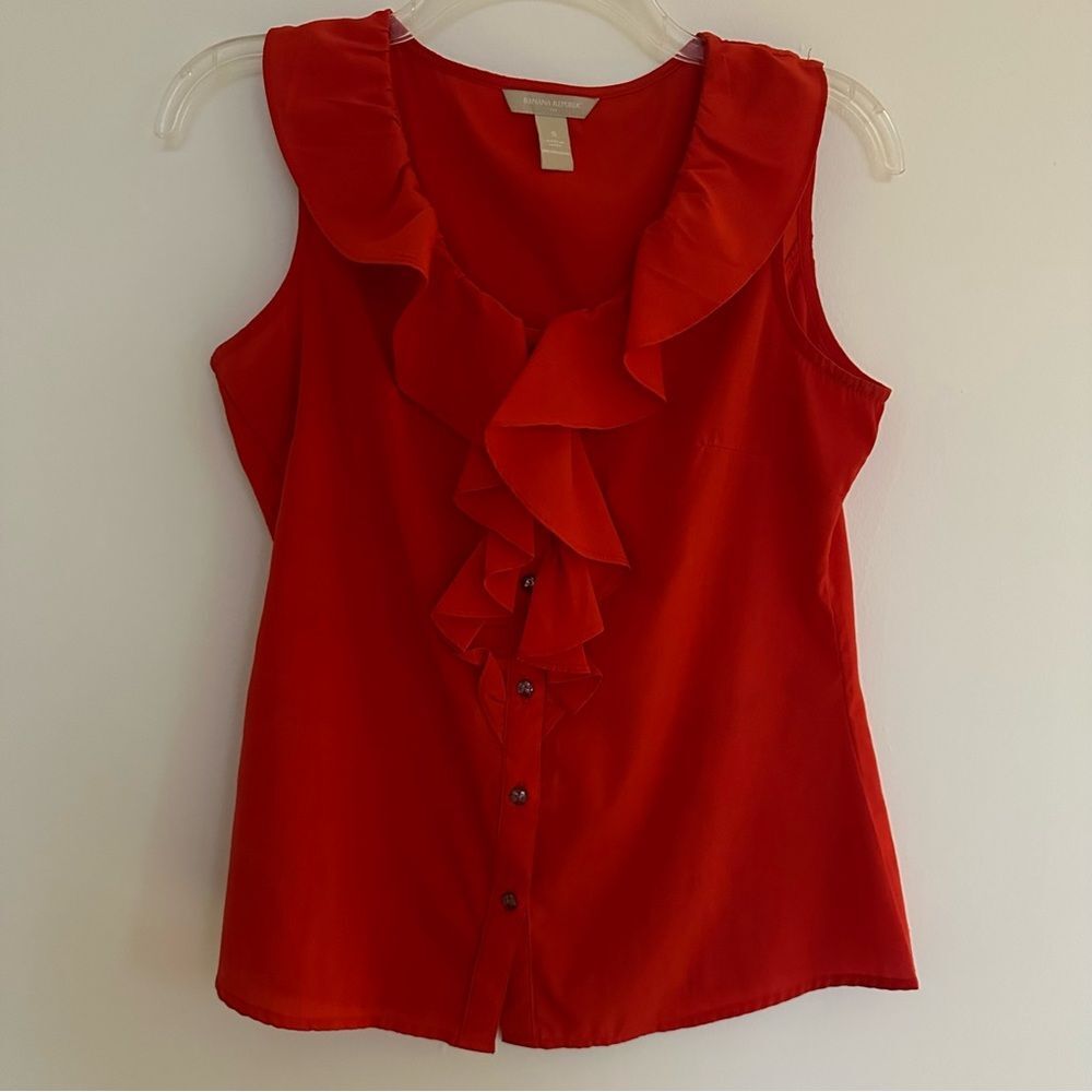 Banana Republic Factory Size 2 Red Sleeveless Ruffle Workwear Office Blouse